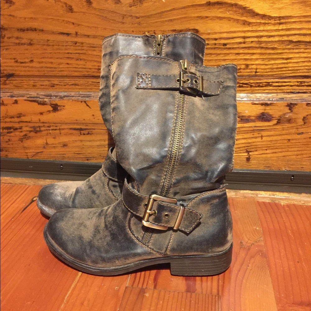 Brown Distressed Boots Size 8